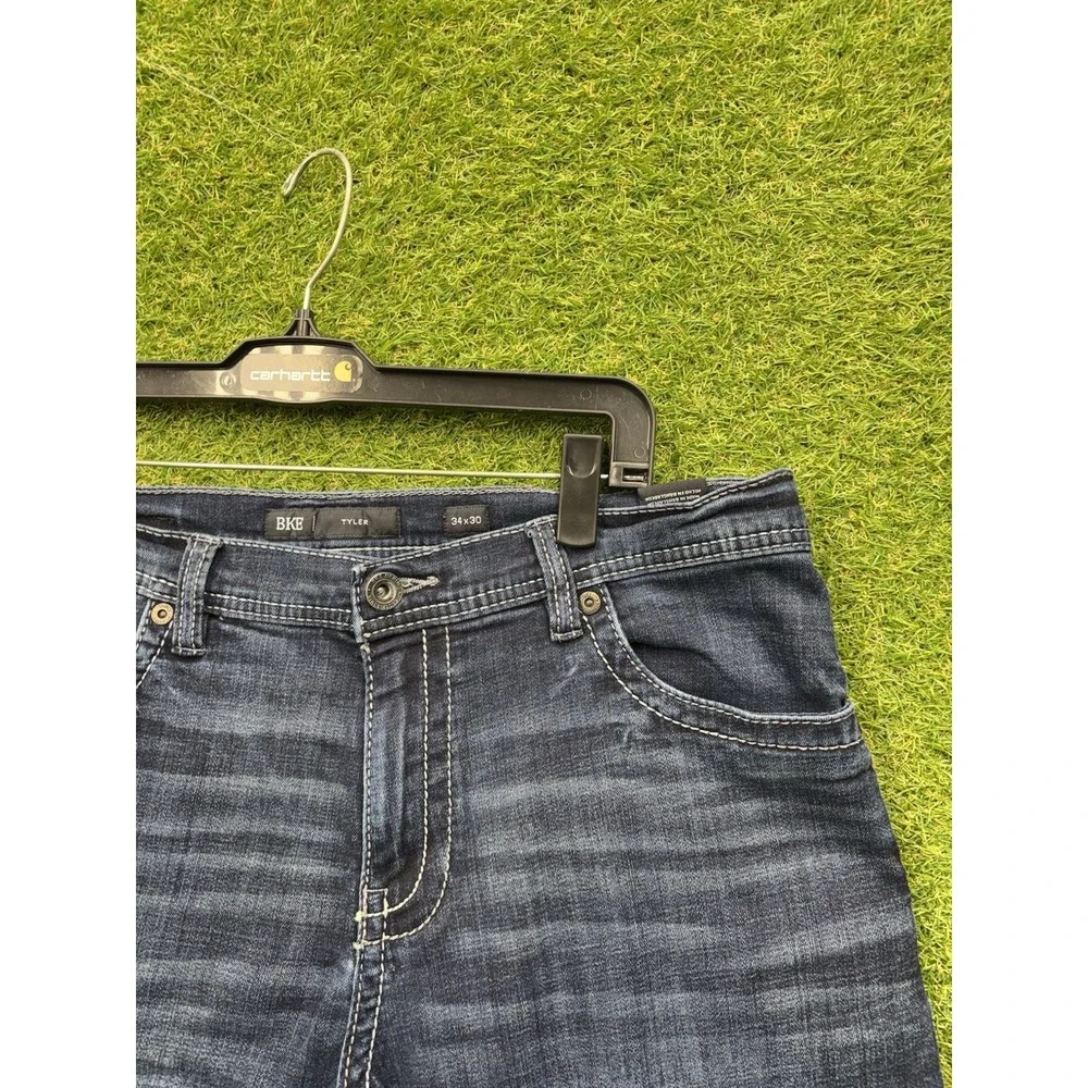 BKE Jeans Mens 34x30 Tyler Straight Dark Wash Buckle Stretch Denim Y2K Workwear